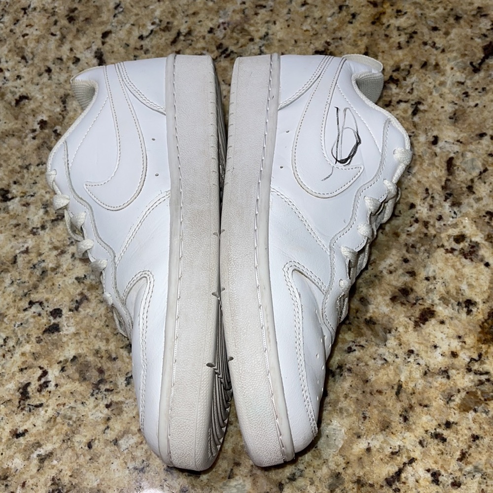 Nike Borough Low - Picture 4 of 8